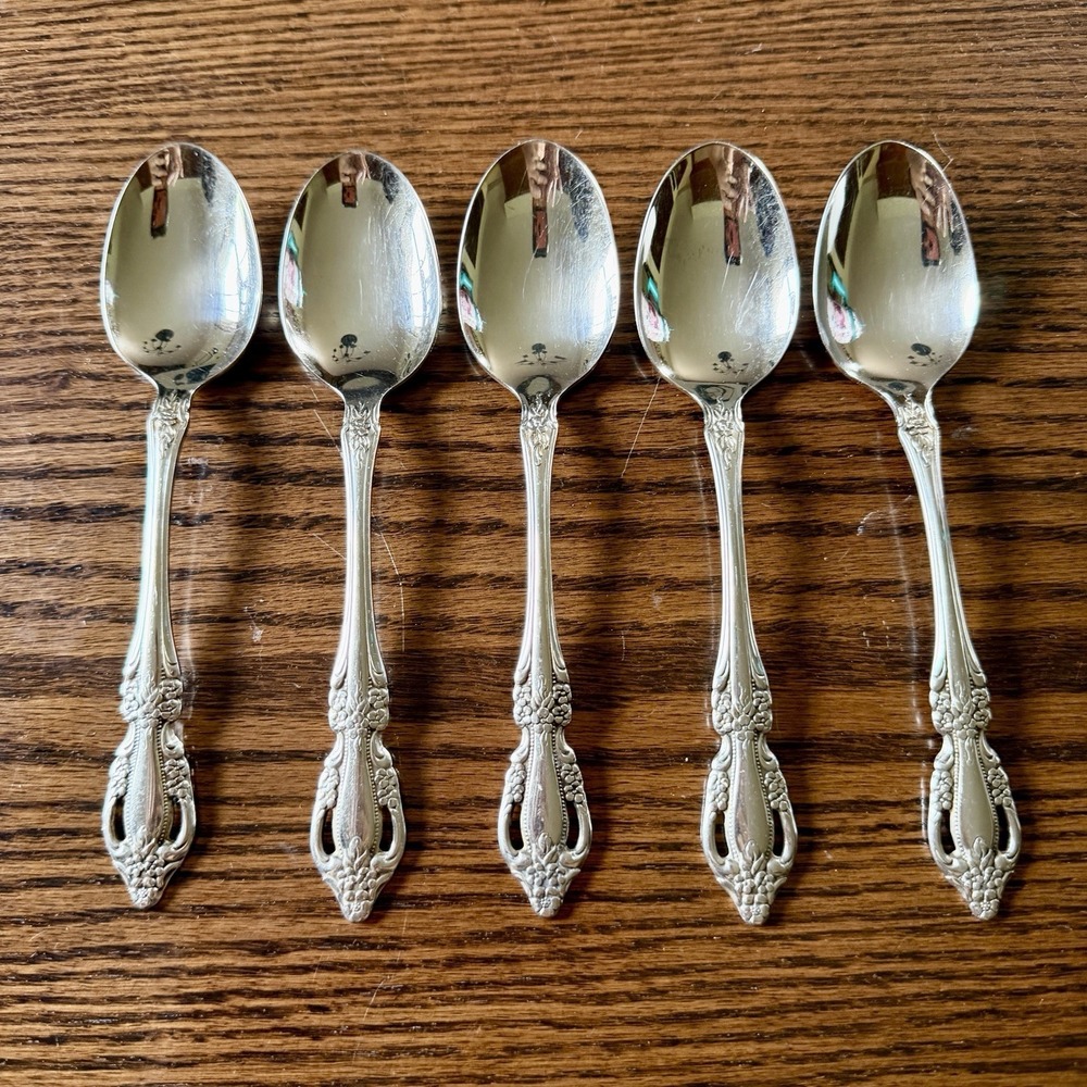 Vtg Oneida Raphael Set Of 5 Soup Spoons Distinction Deluxe Stainless Flatware